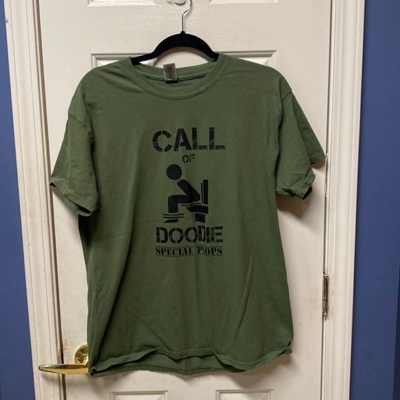 Gildan Call Of Doodie Special Plops Delta Pro Weight Men’s Large Green T-Shirt - Picture 1 of 7